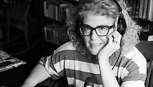 Deniz Yüce Başarır ve Can Kozanoğlu, Jeanette Winterson’ın Tutku adlı romanına odaklanıyor