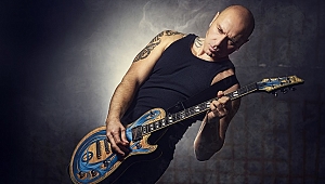 Demir Demirkan'dan yeni şarkı: Hayat Nedir