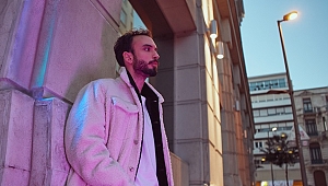 Can Kazaz’dan yeni şarkı ve klip: Yaz Bitince