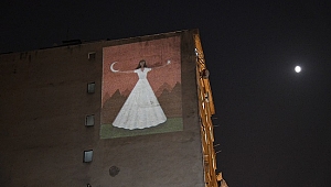 Kadıköy duvarlarında 'Cumhuriyet' sergisi