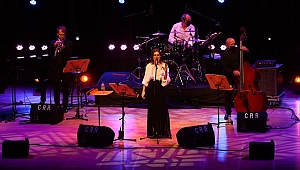 CRR’de Monica Molina rüzgarı esti