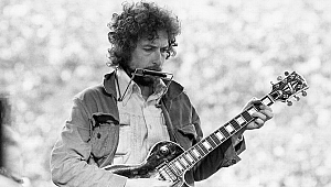 Bob Dylan bütün şarkılarını Universal Music'e sattı