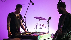 Can Bonomo, Yine Karşılaşırsak şarkısını kliplendirdi