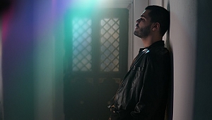 Emir Can İğrek, Tenha şarkısını kliplendirdi