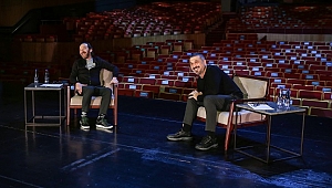 Cem Davran ve Hakan Gerçek’ten sahne üzerinde sohbet 