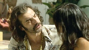 İlker Kaleli BBC'nin The Serpent dizisine damga vurdu