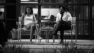 Malcolm & Marie'nin resmi fragman ve afişi paylaşıldı