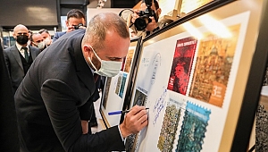 Devrim Erbil'in resimleri pullarla ölümsüzleşti