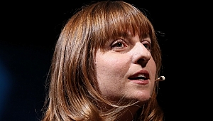 Etkinlik: Tiyatro yönetmeni, oyuncu, oyun yazarı Yeşim Özsoy gençlerle buluşuyor