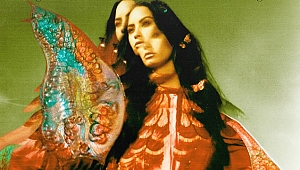 Demi Lovato'nun 19 şarkılık yeni albümünü yayınlandı