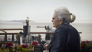 Ioanna Kuçuradi: İstediğimizi zannettiğimiz şeyler, aslında istemeyi öğrendiğimiz şeyler 