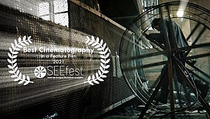 Gölgeler İçinde Los Angeles’tan ödülle döndü