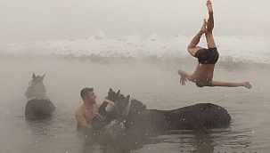 Murat Gülsoy'dan yeni kitap: Belirsiz Bir Ânın Kıyısında