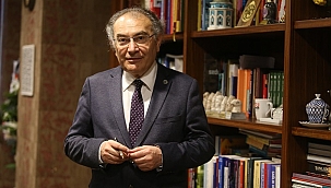 Prof. Dr. Nevzat Tarhan: Bayramlar yalnızlıkla mücadelede önemli bir araç