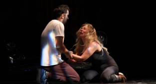 İBB Şehir Tiyatroları 2021-2022 sezonunun ilk yeni oyunu: Antigone