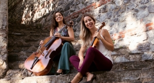 Banu Selin Aşan ile Gözde Yaşar’dan Ravel ve Schulhoff Duolar
