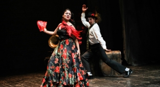 İBB Şehir Tiyatroları aralıkta 1'i yeni 28 oyunla seyirci karşısında