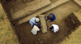 Metropolis Antik Kenti 2021 yılı kazı çalışmalarında önemli keşiflerde bulunuldu