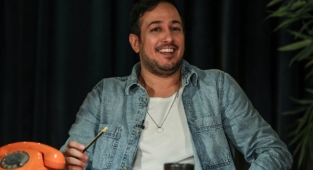 Sarp Apak: Venedik Film Festivali’nde en garip kişi olmuştum