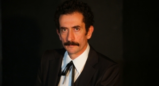 Ali Murat Altunmeşe kimdir?