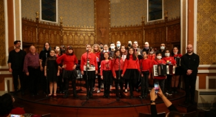 Kadıköylü çocuklardan yılbaşına özel caz konseri