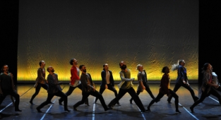 Elektronika şubatta üç temsil ile sahnede