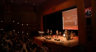 Lale Manço: Barış Manço yaşamaya devam ediyor