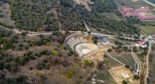 Metropolis Antik Kenti kazıları sürüyor