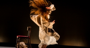 Patricia Guerrero'dan Distopya performansı