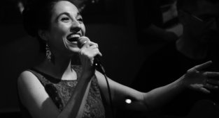 Sanat Deliorman kimdir?