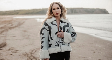 Gülçin Ergül'den Gökyüzü Çağırdı Aşkı şarkısına klip çekti