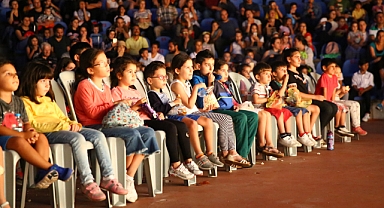Kadıköy'de perdeler çocuklar için açılacak: Çocuk Tiyatro Festivali başlıyor