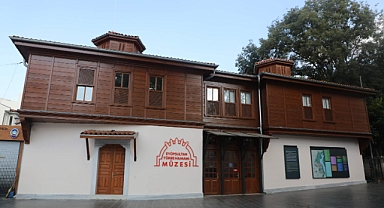 Eyüpsultan Türbe Hamamı Müzesi nerede? Eyüpsultan Türbe Hamamı Müzesi ziyaret saatleri