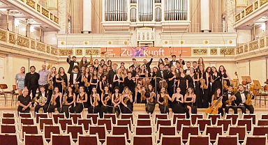 Güler Sabancı: TUGFO'nun Avrupa’nın en önemli sahnelerinde ayakta alkışlanması gurur verici