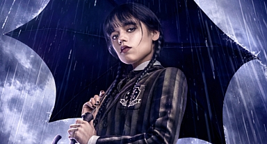 Tim Burton'ın yönettiği Wednesday dizisinin afişini paylaşıldı