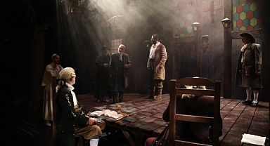 Cadı Kazanı ilk kez İstanbul Şehir Tiyatroları'nda