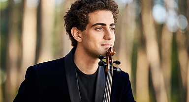 Elvin Hoxha Ganiyev kimdir?