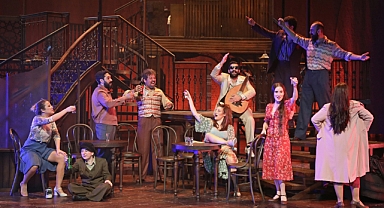 İBB Şehir Tiyatroları kasımda 31 oyunla seyirci karşısında