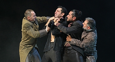 İBB Şehir Tiyatrolarından bir Shakespeare klasiği: Hamlet