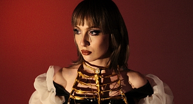 Güneş'ten yeni yeni yıla yeni şarkı