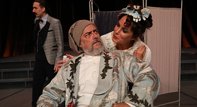 Hastalık Hastası, Bahçelievler'de sahnelenecek