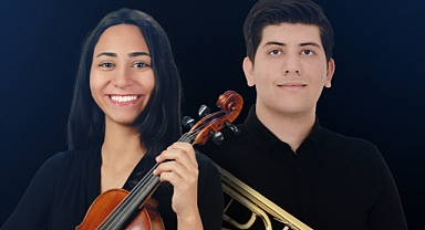 İş Sanat'ta Parlayan Yıldızlar: Sarp Kudun ile Çağla Ulusev