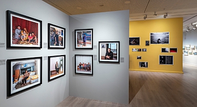 Küratör Serdar Darendeliler ile Zamane İstanbulları sergi turu