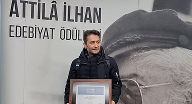 Ömer Erdem: Türkçe, bin yıllık geçmişi ve birikimiyle bize yol gösteriyor. 