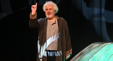 Uğur Yücel, Neyzen oyununu yeni yılda da sahneleyecek