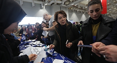 İBB Şehir Tiyatroları'ndan depremzedelere destek