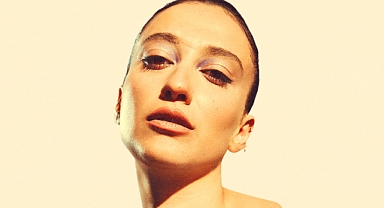 Melike Şahin'den yeni albüm