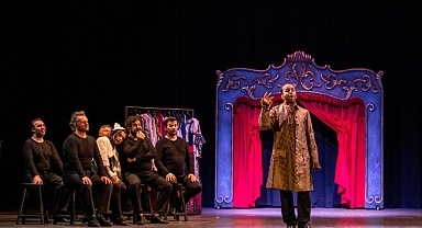 Şarkılı türkülü opera