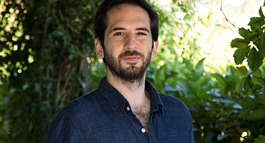 Deniz Tortum kimdir?