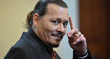 Johnny Depp tüm zamanların en pahalı anlaşmasını imzaladı